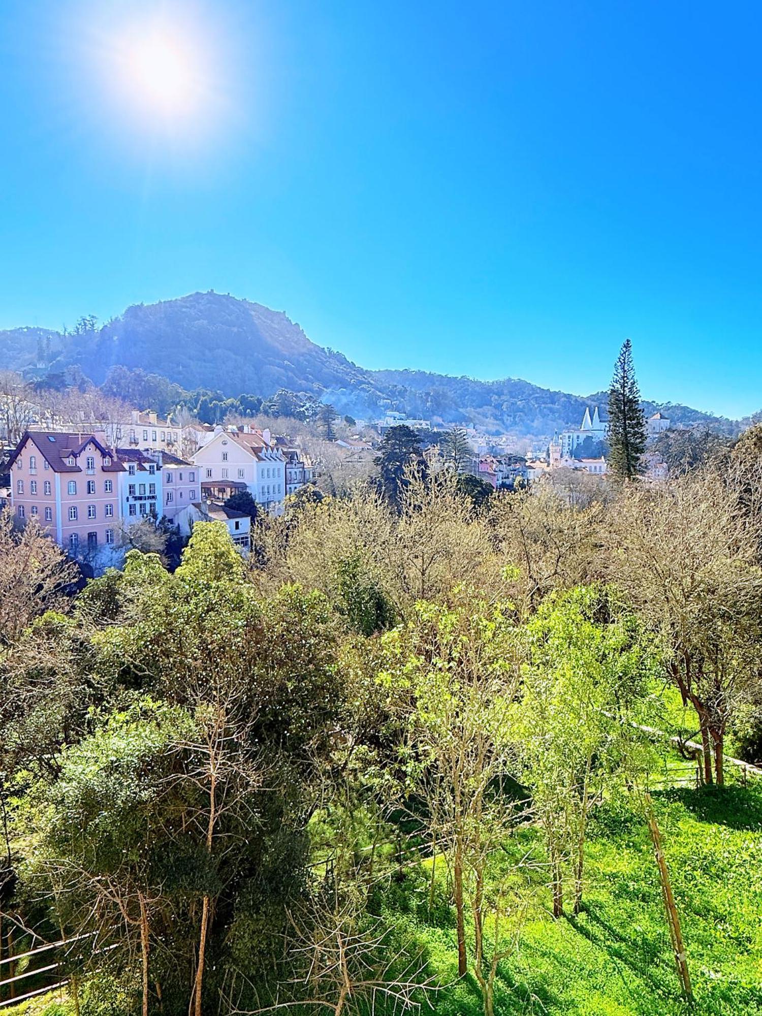 Happy Sintra Inn Екстериор снимка